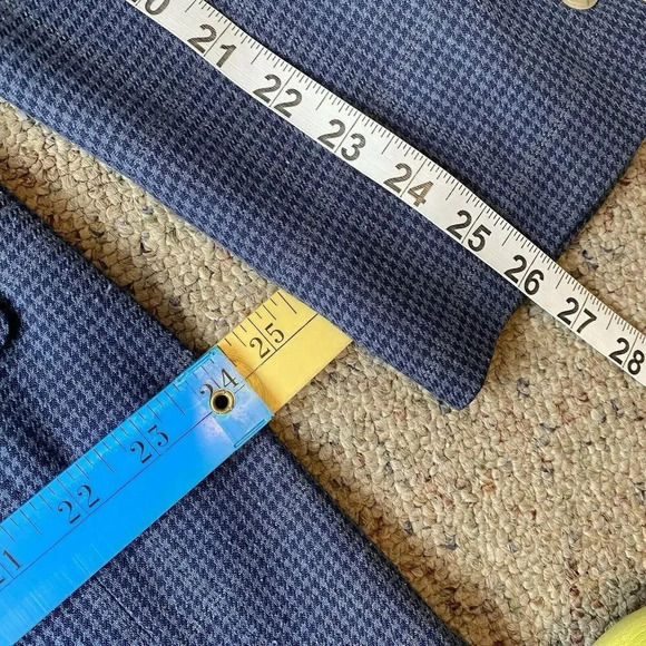 Men’s 2Button Blazer Jacket Sz 44L Pure Silk Plaid Houndstooth Blue Gray Pocket - Picture 3 of 11